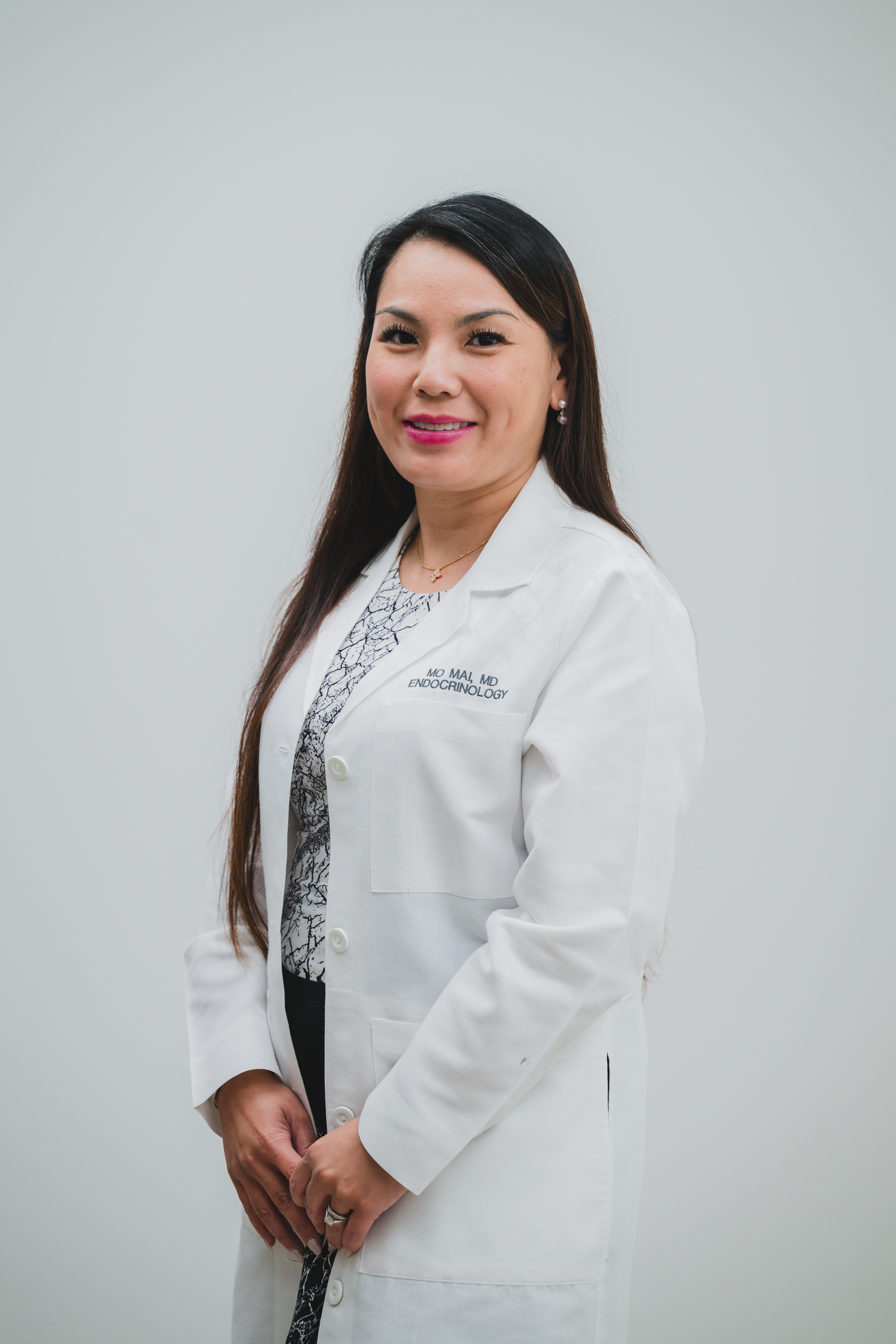 Dr. Mo Mai, MD, MPH — Board Certified Endocrinologist